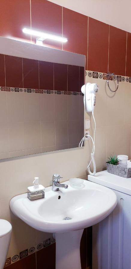 Michalis, 2-Bedroom Apartment In Saranda Exteriér fotografie