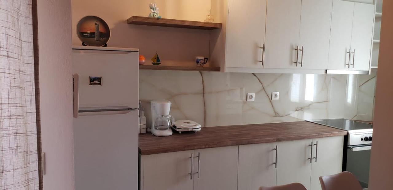 Michalis, 2-Bedroom Apartment In Saranda Exteriér fotografie