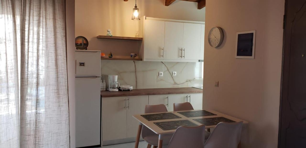 Michalis, 2-Bedroom Apartment In Saranda Exteriér fotografie