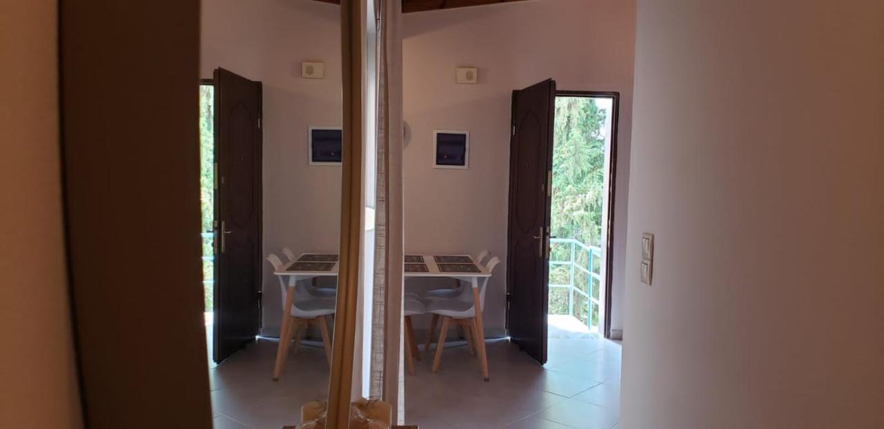 Michalis, 2-Bedroom Apartment In Saranda Exteriér fotografie